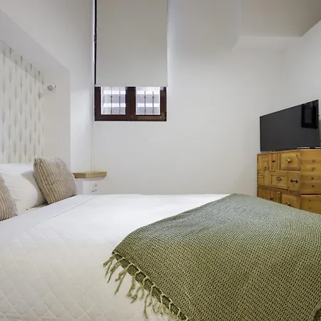 Espectaculares Apartamentos Centro Madrid-3